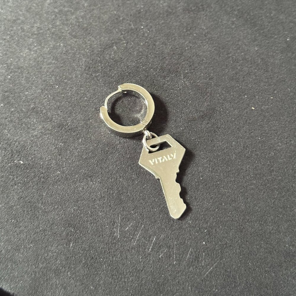 Rare Vitaly “Entry” Single Earring – Stainless Steel, Minimalist Key Design